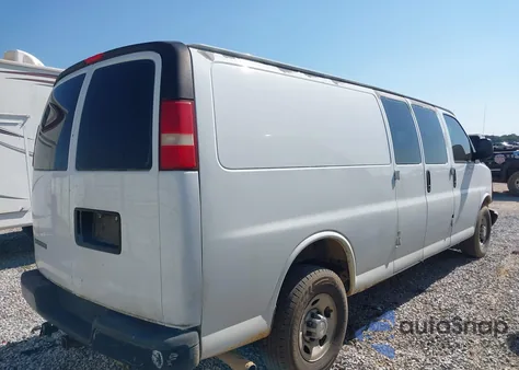 2007 Chevrolet Express Work Van z USA, uszkodzony, nr VIN 1GCHG39U571186676